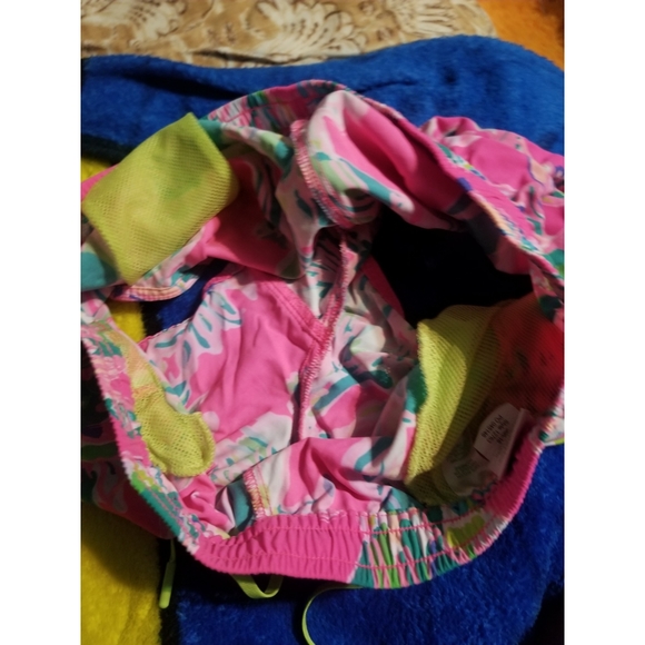 Lilly Pulitzer Run Around Bird Print Shorts - Picture 4 of 4